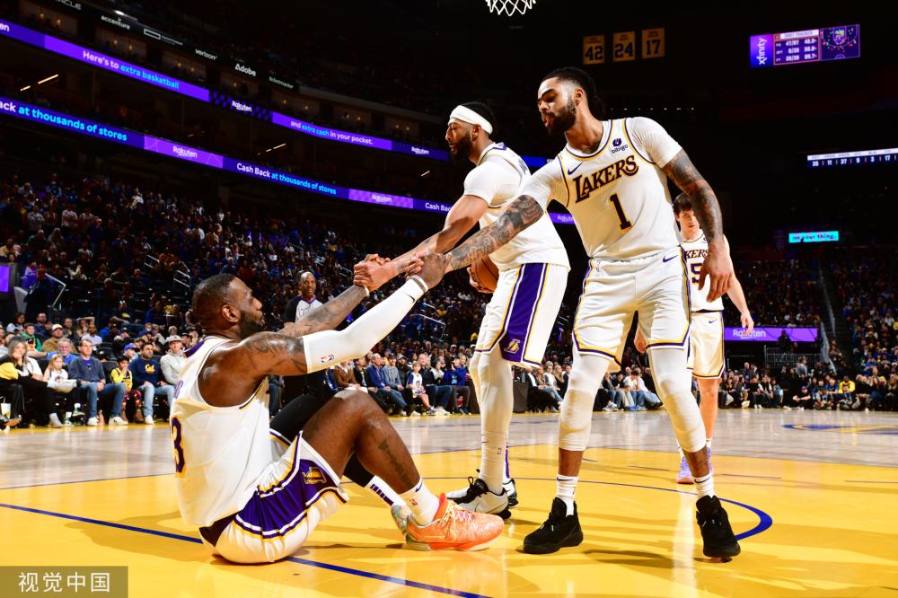 在这场比赛 在这场比赛